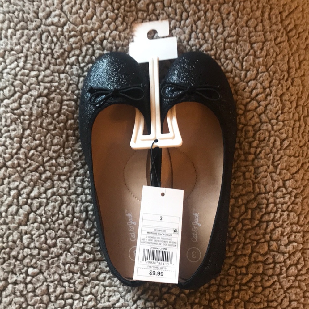 Girls flats